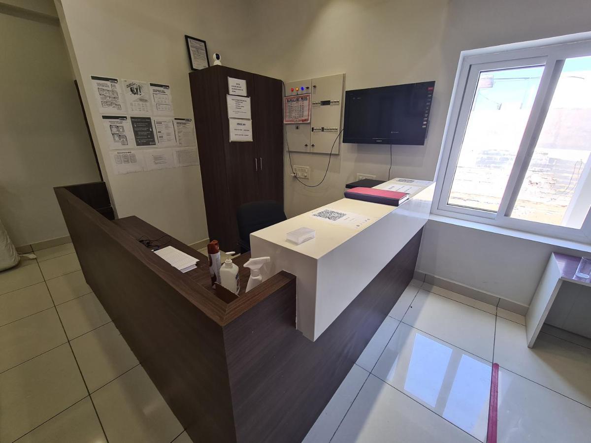 OYO BLR2467 Urban Inn Bangalore Bagian luar foto