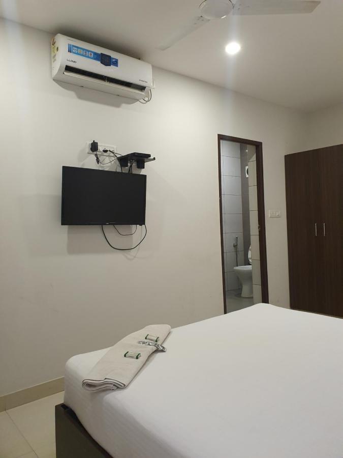 OYO BLR2467 Urban Inn Bangalore Bagian luar foto