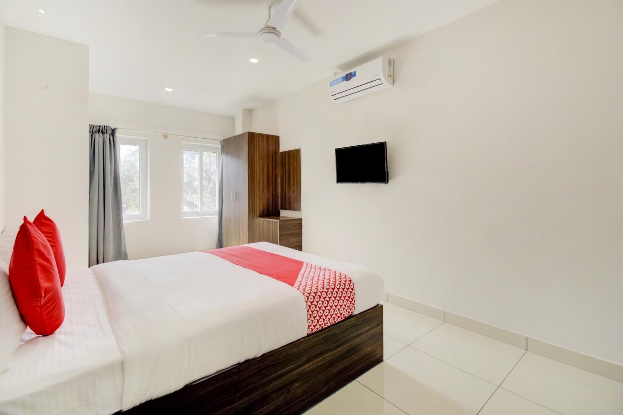 OYO BLR2467 Urban Inn Bangalore Bagian luar foto