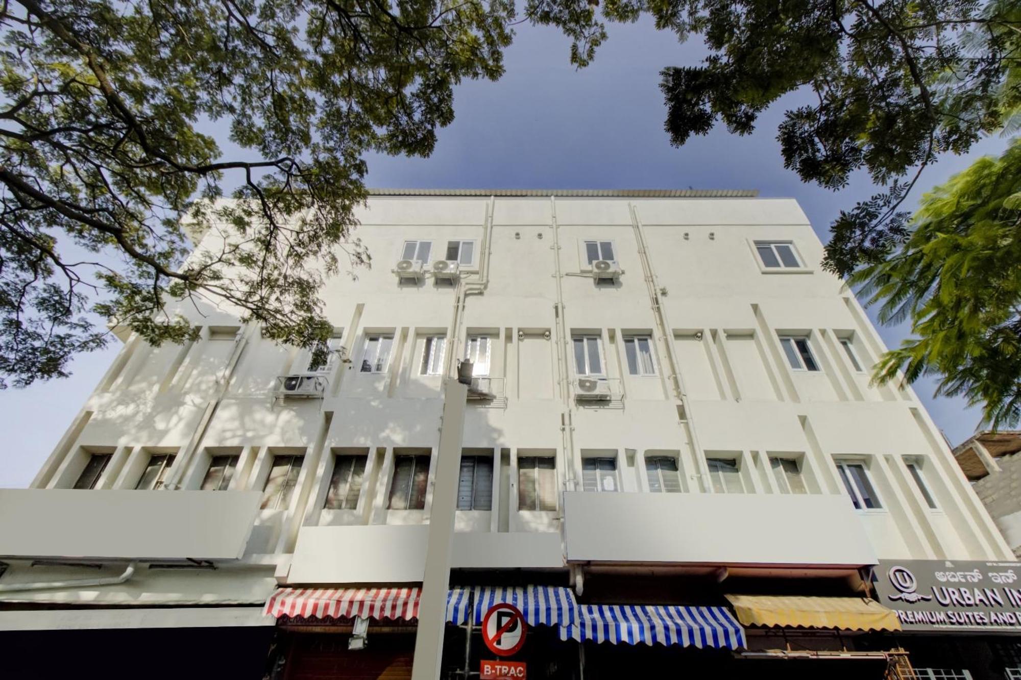 OYO BLR2467 Urban Inn Bangalore Bagian luar foto