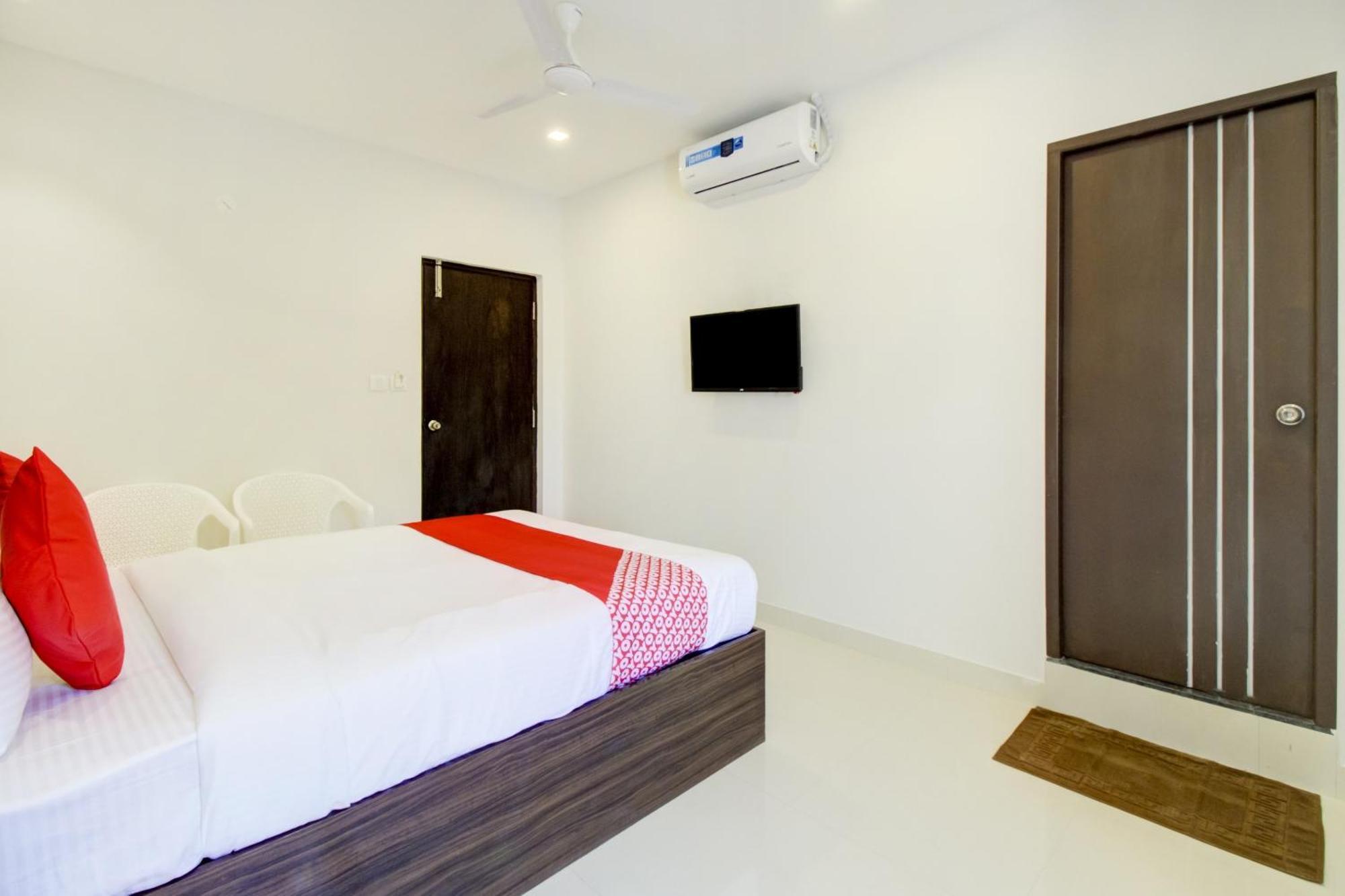 OYO BLR2467 Urban Inn Bangalore Bagian luar foto