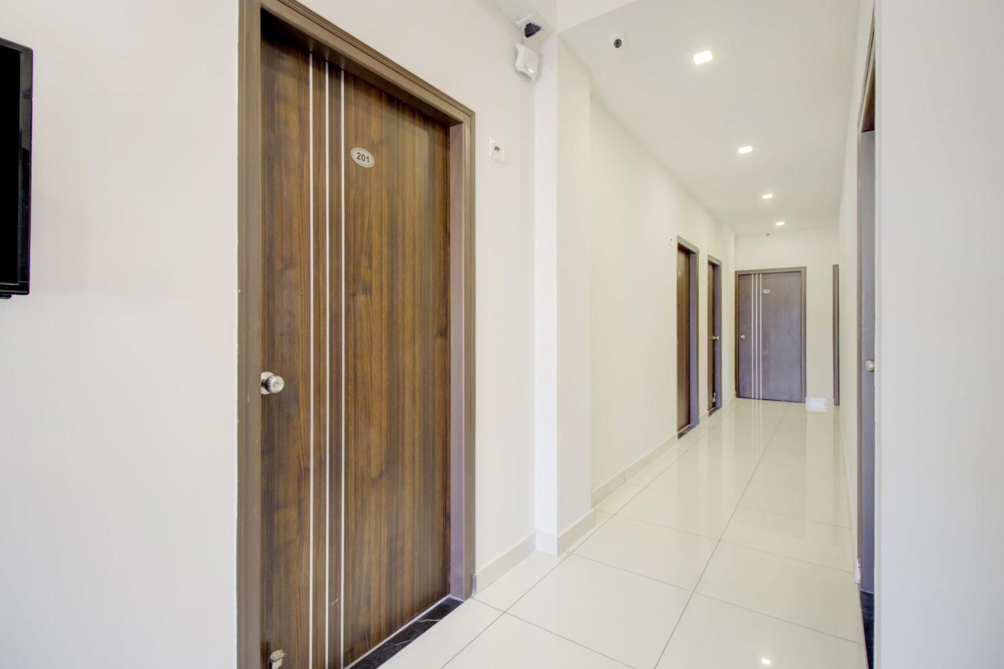 OYO BLR2467 Urban Inn Bangalore Bagian luar foto