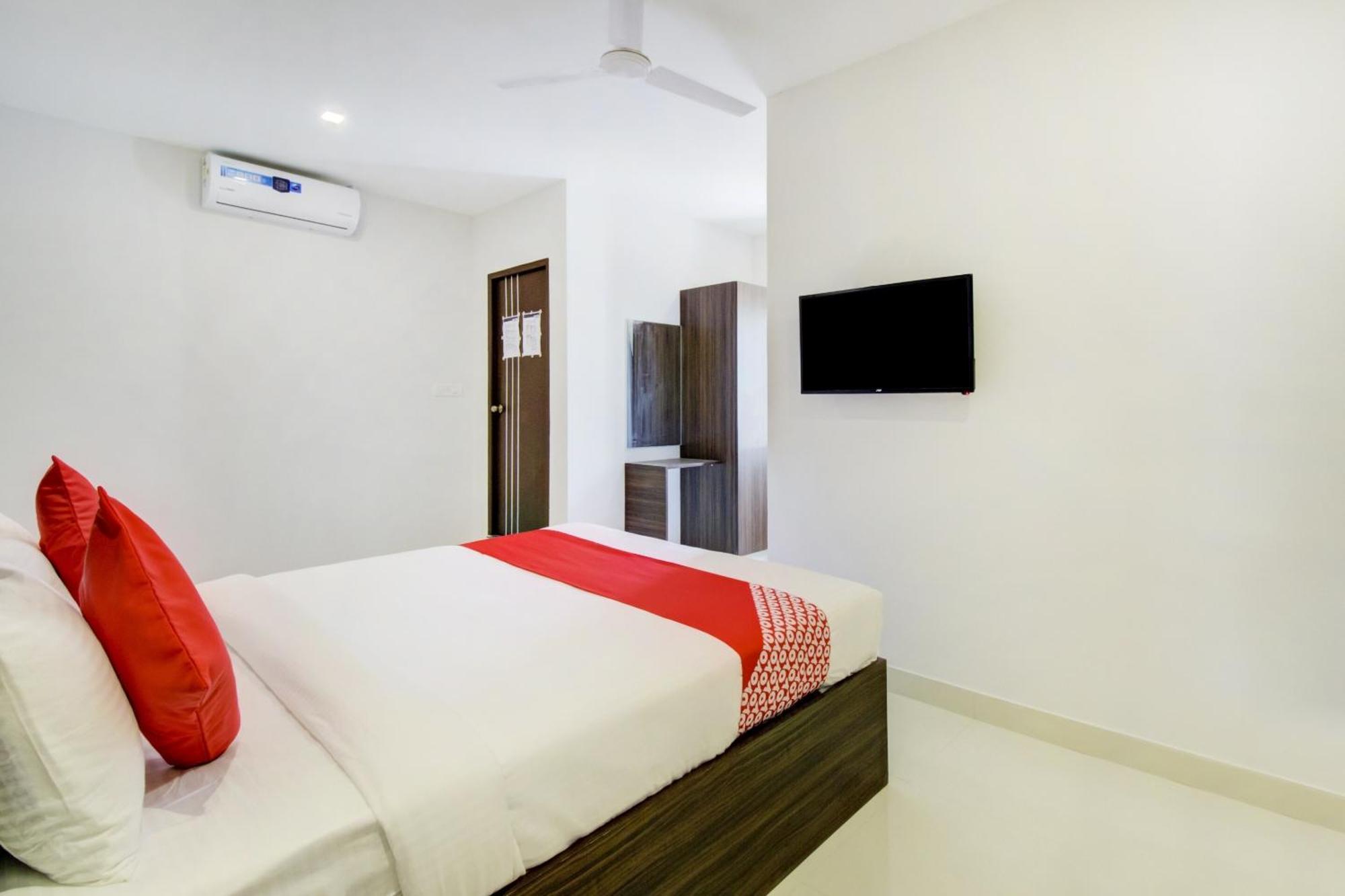 OYO BLR2467 Urban Inn Bangalore Bagian luar foto